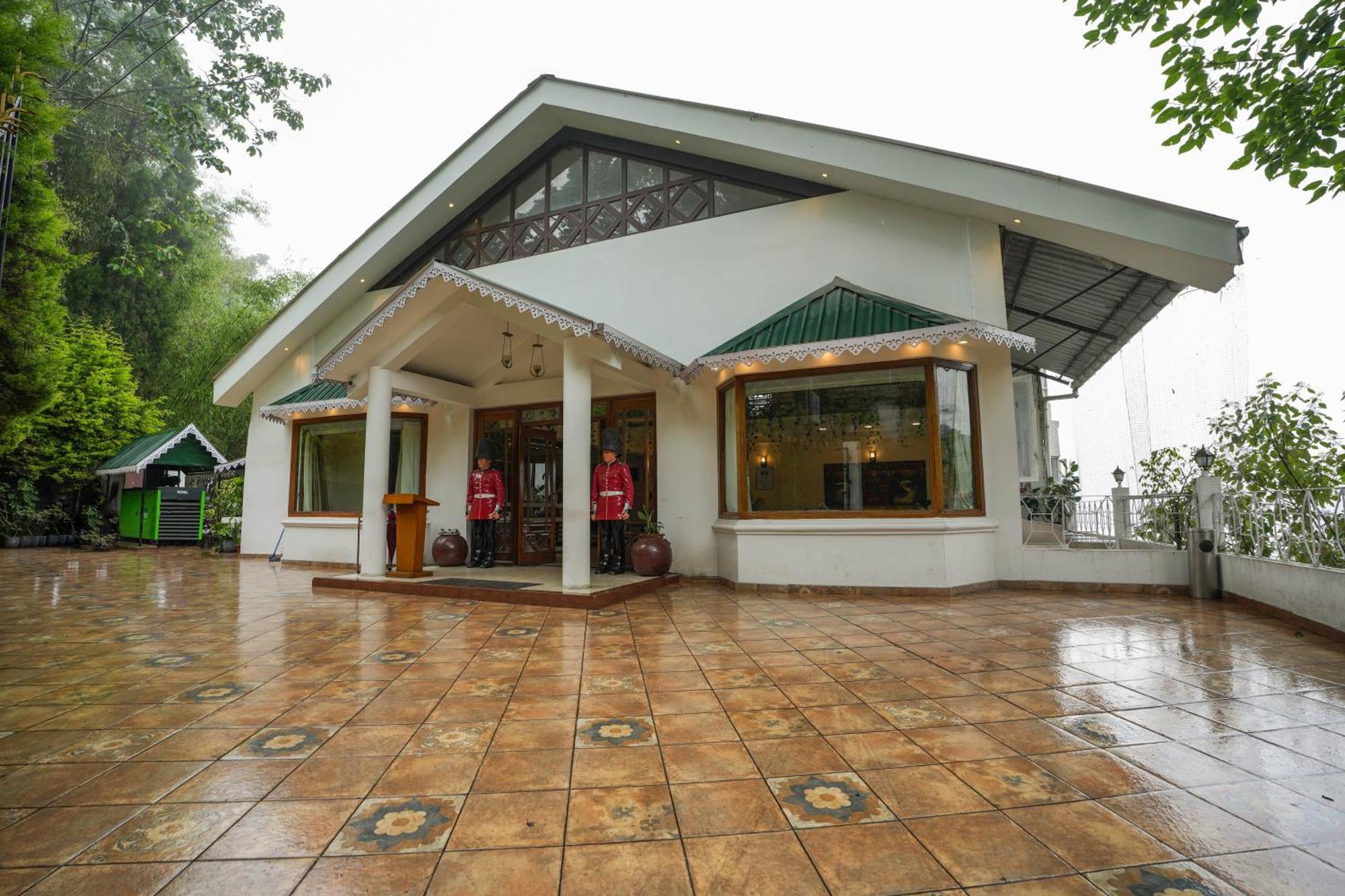Summit Lillium Hotel & Spa Kalimpong Esterno foto
